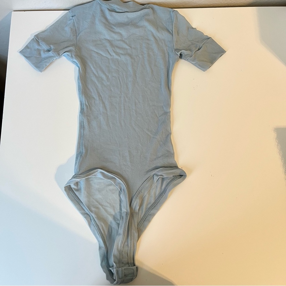NWT Skims Blue Sky Sheer Mesh T-Shirt Thong Bodysuit XX / XS - Picture 3 of 7